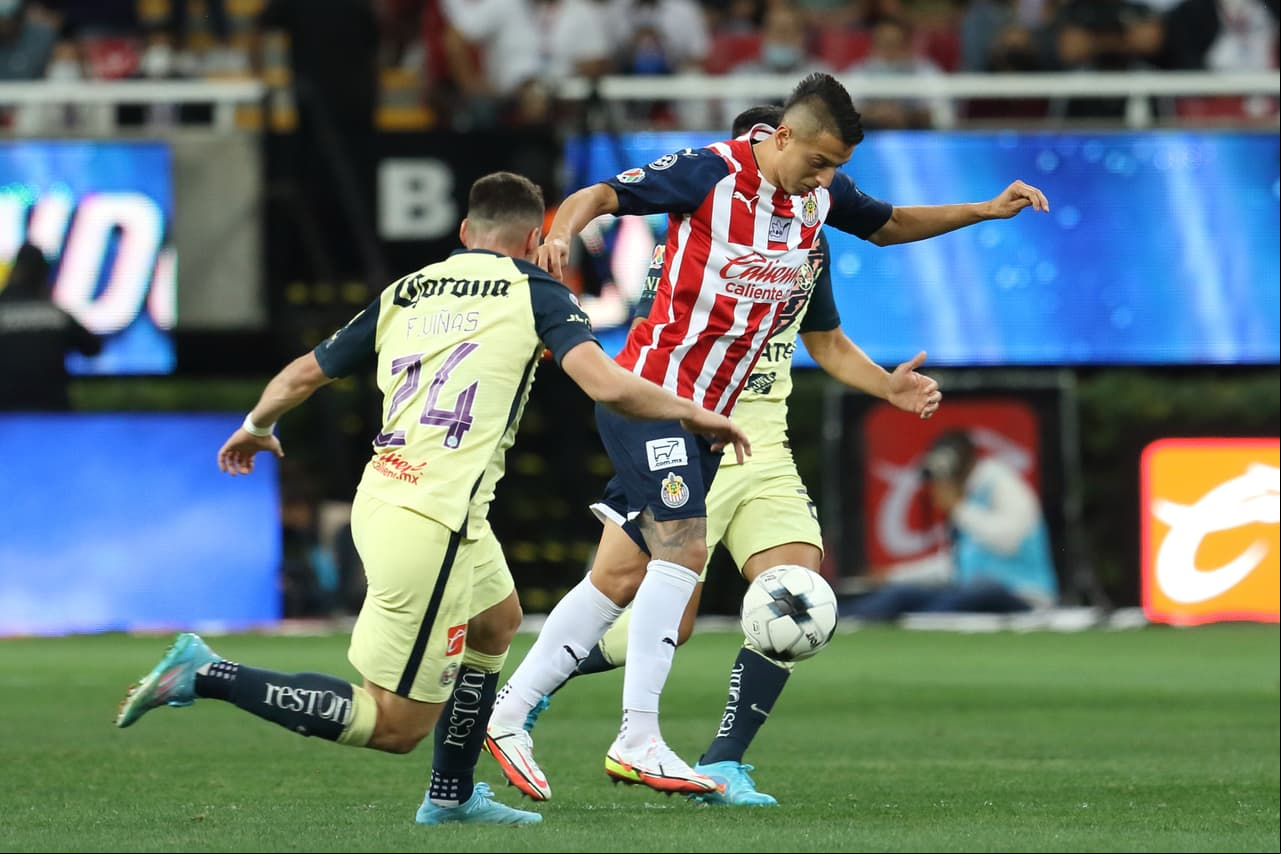 El Guadalajara y las Águilas brindaron un duelo poco espectacular en el Estadio Akron, aunque los locales tuvieron mejores oportunidades para marcar.