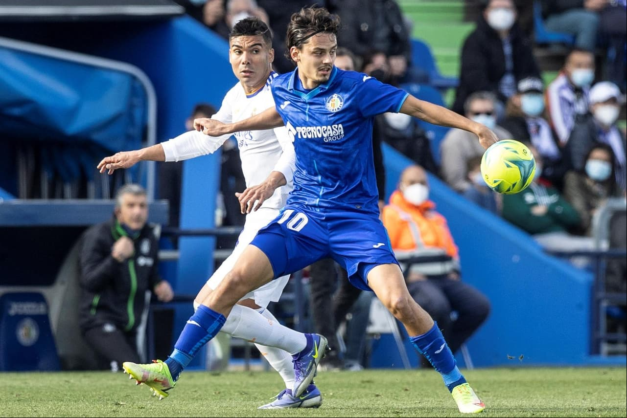 Real Madrid sufre descalabro durante su visita al Getafe con marcador de 1-0. Enes Ünal abrió temprano el marcador y el equipo de Ancelotti no pudo si quiera encontrar el gol del empate durante la fecha 19 en La Liga; J. J. Macías no fue convocado por posible COVID-19.