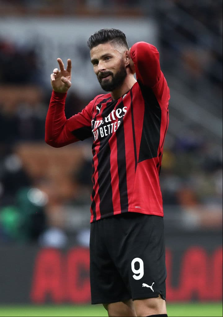 A pesar de las numerosas bajas, el Milan derrota 3-1 a Roma durante la J20 en la Serie A. Giroud, Messias y Leao le dan el triunfo a los 'rossoneros', mientras que Tammy Abraham anotó el único tanto para 'La Loba'.