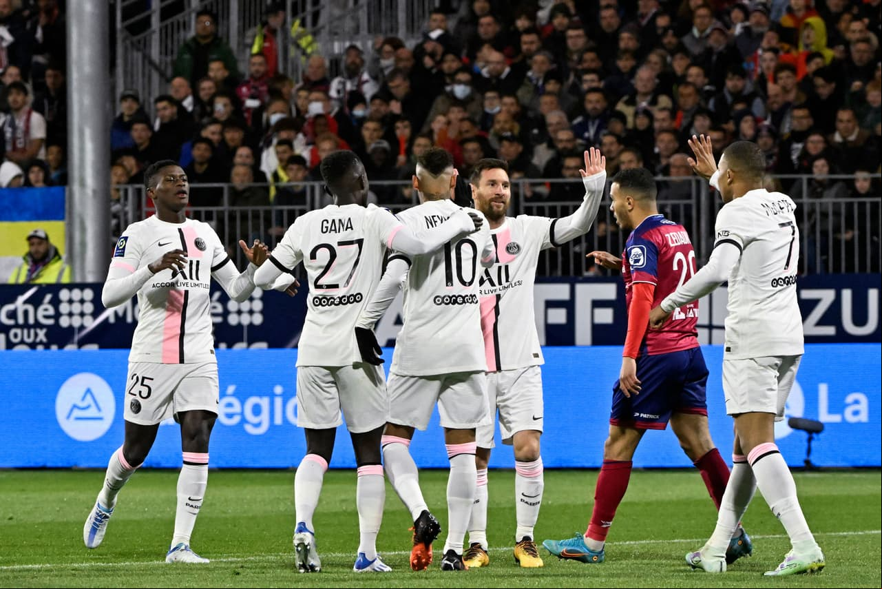 Con 71 unidades el París Saint Germain tiene prácticamente ganada la liga de Francia, Aunque muy poco le llena sus seguidores.
<br>