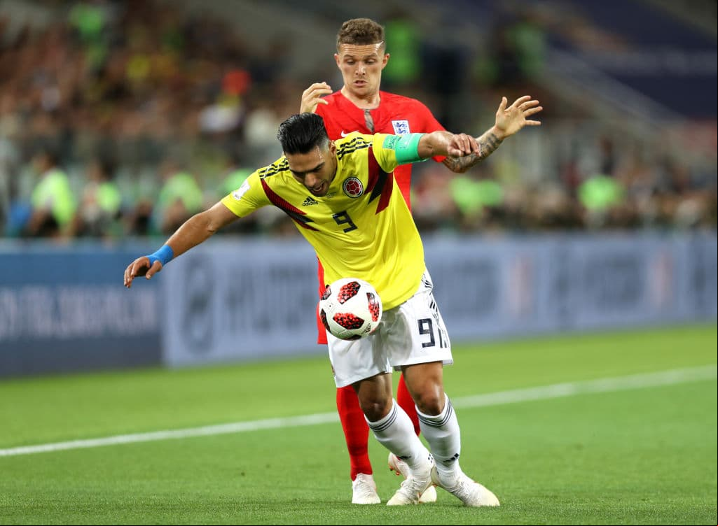 Falcao García fue toda una fiera en la delantera, tratando de pelear como pívote. En medio de ese juego de choque empezaron los roces en el juego.