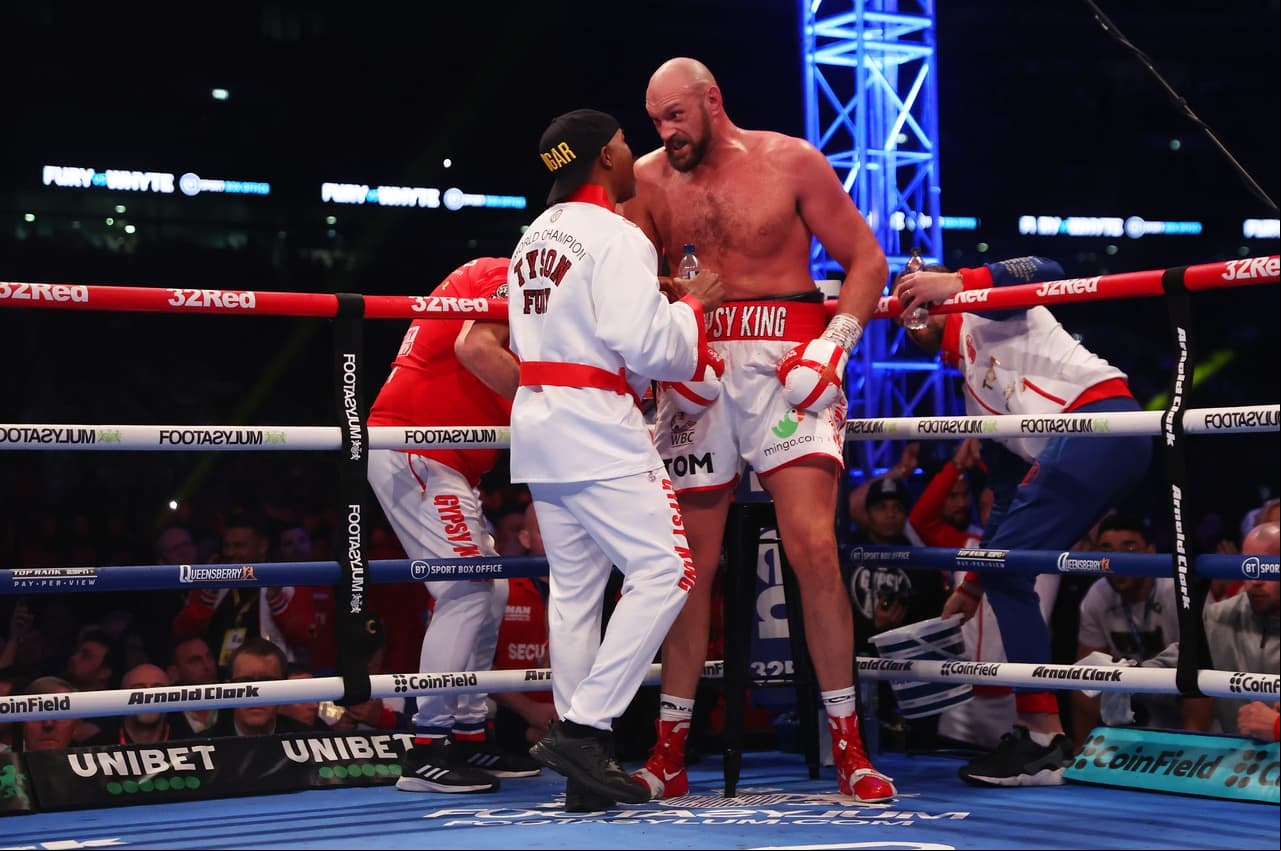 Tyson Fury noqueó de forma increíble a Dillian Whyte ante más de 94 mil fans en el Estadio de Wembley para retirarse invicto y dejar un legado inigualable en la división reina del boxeo.
