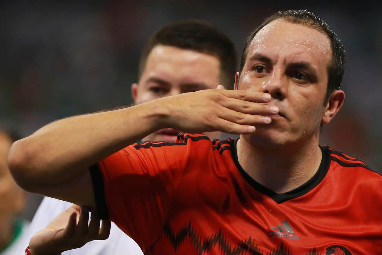 El reconocimiento mundial de 'Temo' se dio en gran parte por sus actuaciones con el Tri, con el que disputo tres mundiales y marcó tres goles en cada uno. Un crack inolvidable.