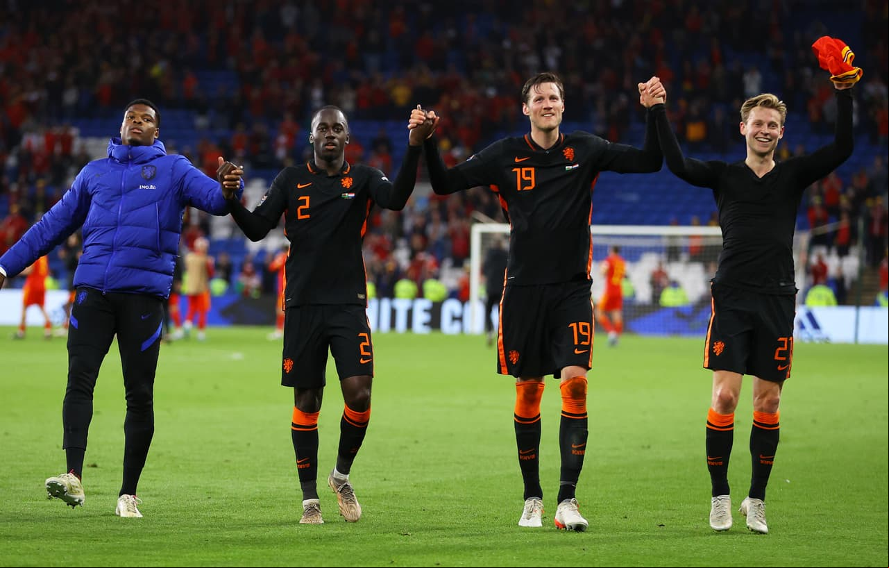 Con gol de Wout Weghorst, Países Bajos derrotó a Gales en la UEFA Nations League en el último minuto como visitante por 1-2; Koopmeiners hizo el 0-1 y Rhys Norrington el 1-1.