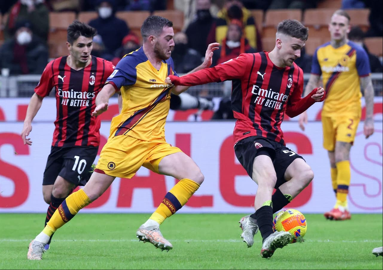 A pesar de las numerosas bajas, el Milan derrota 3-1 a Roma durante la J20 en la Serie A. Giroud, Messias y Leao le dan el triunfo a los 'rossoneros', mientras que Tammy Abraham anotó el único tanto para 'La Loba'.