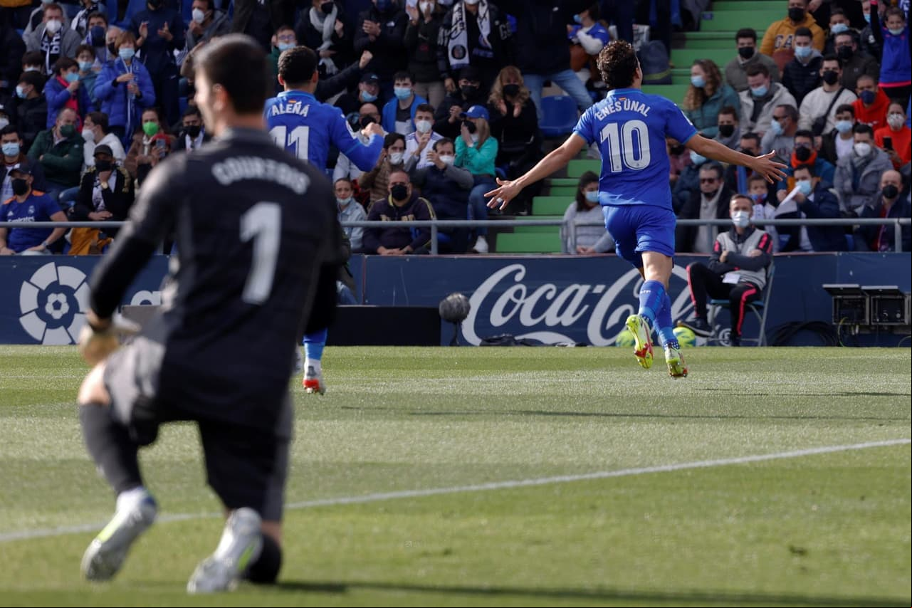 Real Madrid sufre descalabro durante su visita al Getafe con marcador de 1-0. Enes Ünal abrió temprano el marcador y el equipo de Ancelotti no pudo si quiera encontrar el gol del empate durante la fecha 19 en La Liga; J. J. Macías no fue convocado por posible COVID-19.