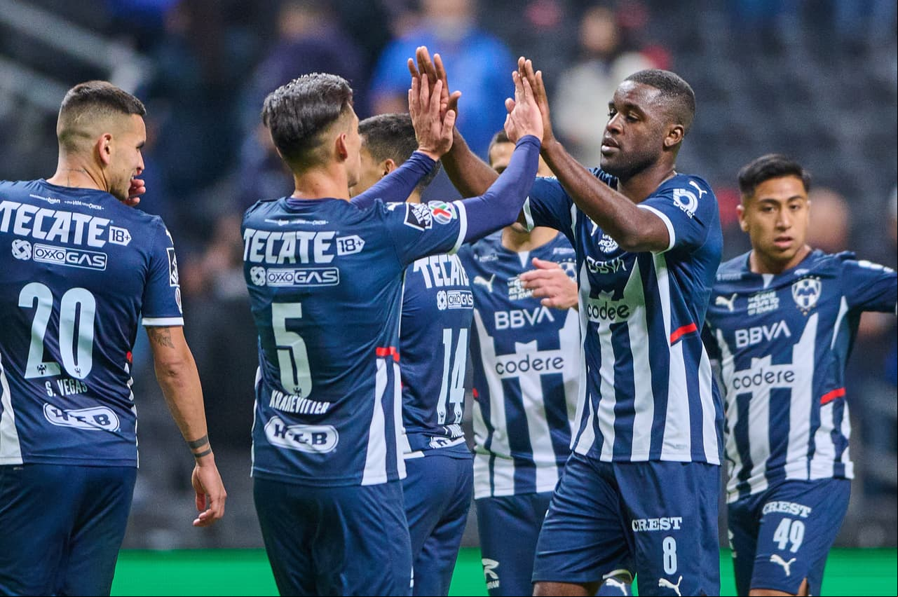 Monterrey va a la alza y venció 2-1 a Mazatlán.