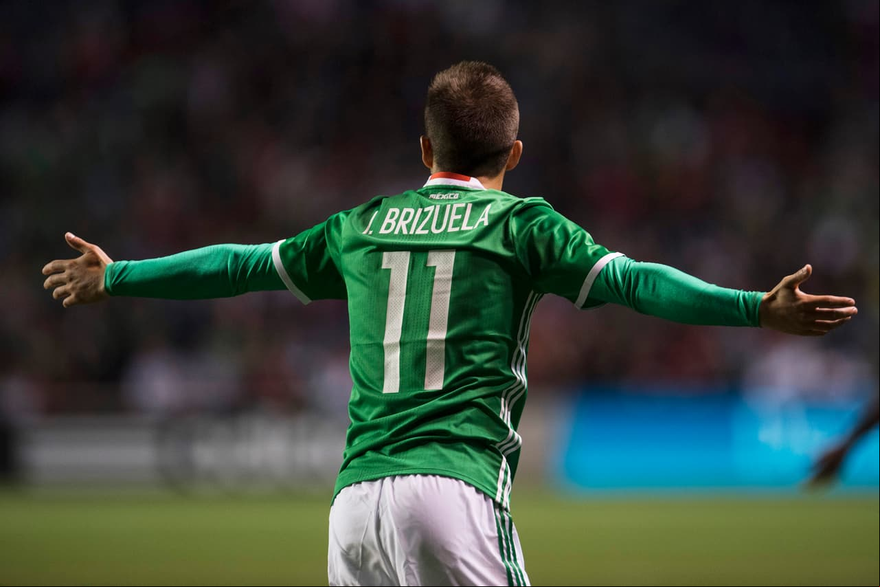 Isaac Brizuela (Chivas de Guadlajara) - Delantero