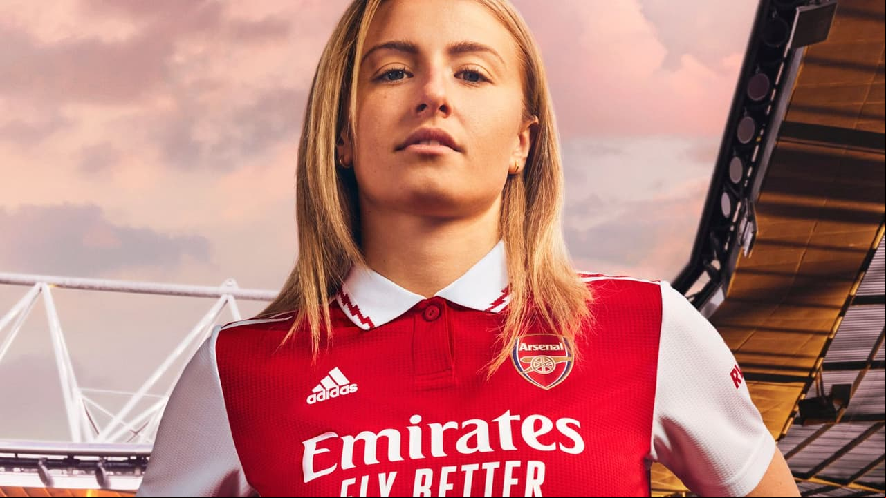 Así luce la nueva indumentaria del Arsenal.