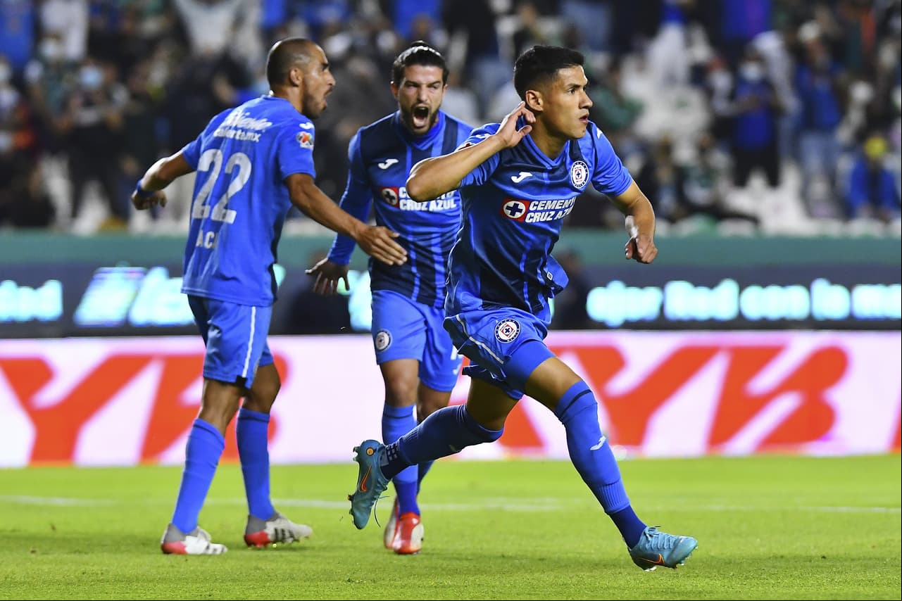¡Trabuco! Cruz Azul alista debut de Romero, Morales y Tabó