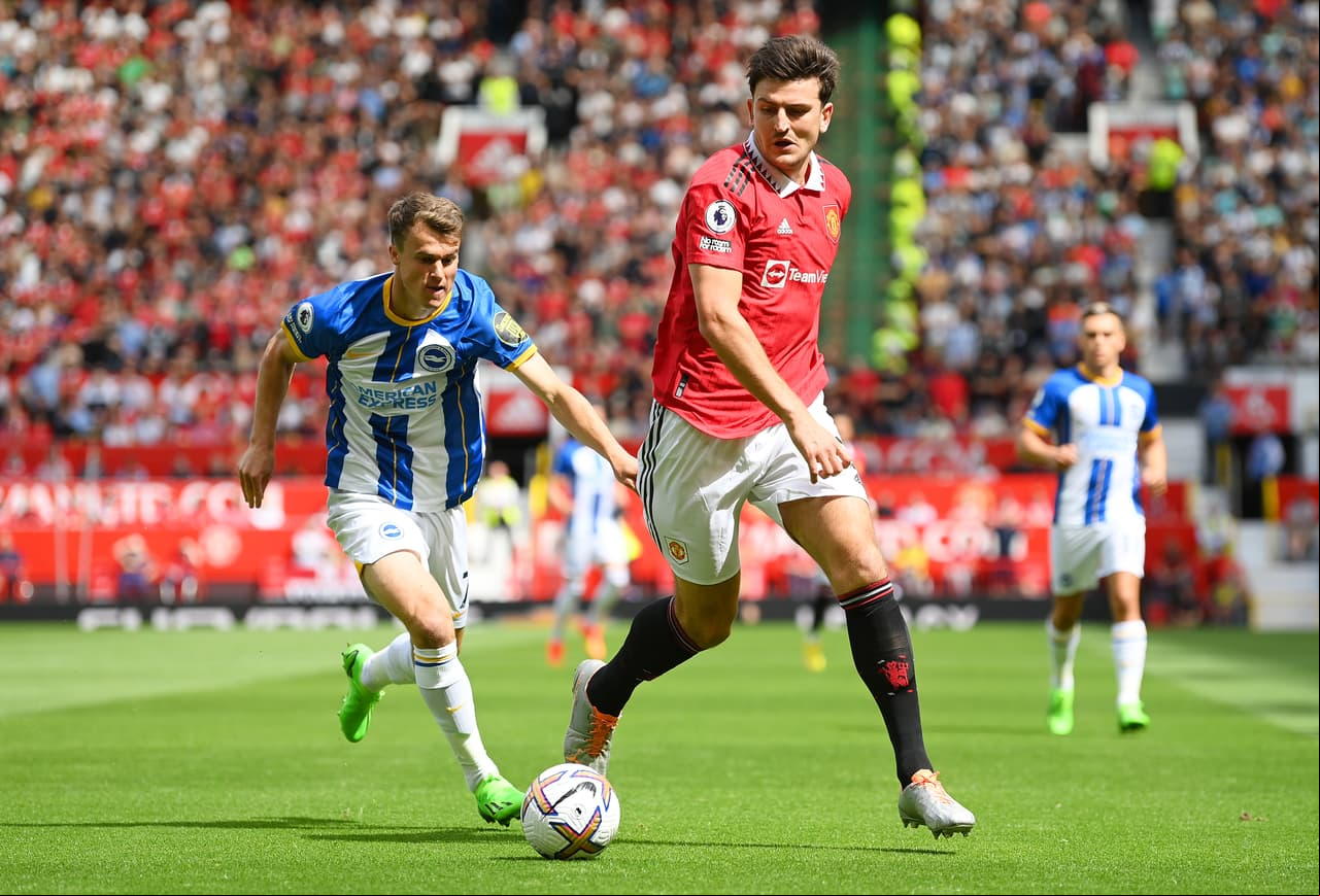 Brighton sorprendió al Manchester United y le propinó una dolorosa derrota en Old Trafford, donde la afición no quedó contenta y los abucheó. CR7 ingresó en el complemento, pero poco pudo hacer para evitar la caída.
