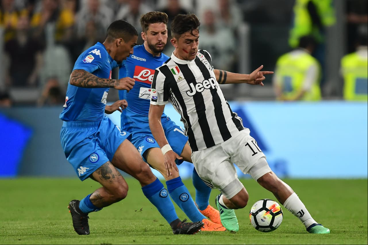 Juventus buscaba darle una sorpresa a Nápoles, que dejaba espacios en su lucha por atacar y buscar el gol.