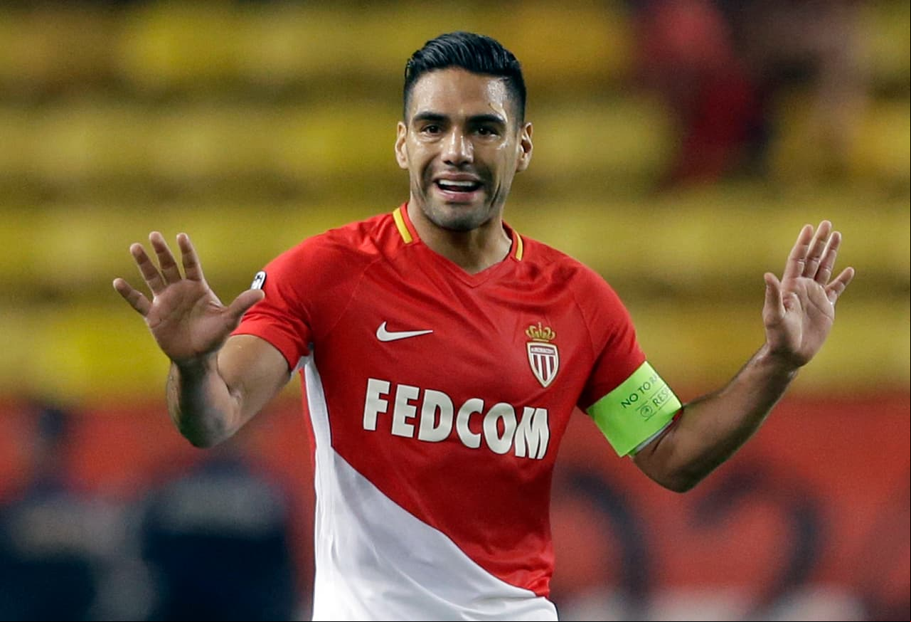 Si bien el promedio de una playera de un equipo de la Liga de Francia es de 78 euros, no es la del PSG la más cara de ese país, sino la del Mónaco con un precio de 95 euros.