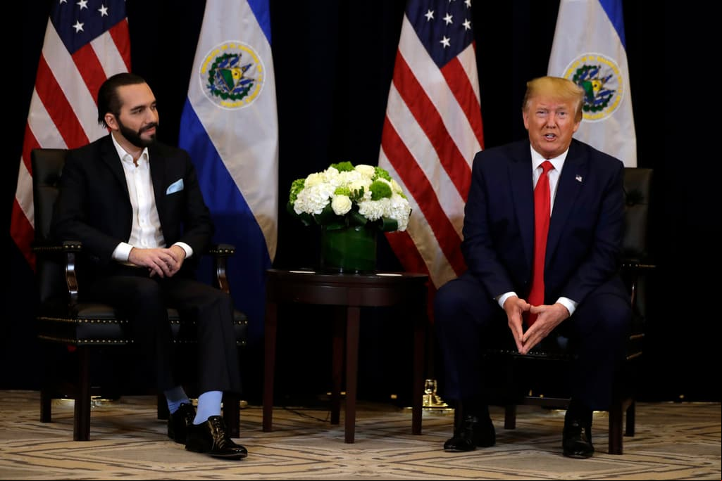 Trump recibe en la Casa Blanca a Bukele, a un aliado clave en su política migratoria