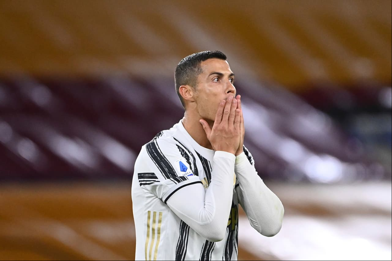 Cristiano Ronaldo dio positivo por COVID-19