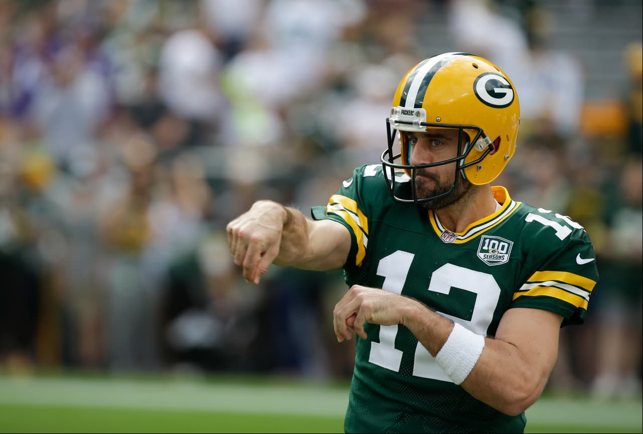 Aaron Rodgers lamentó el funcionamiento de su ofensiva ante Buffalo pese a blanquear a los Bills.