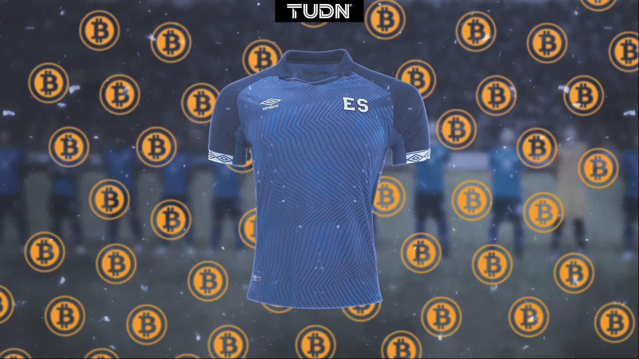 Salvadoreños compran playera de La Selecta... ¡Con bitcoins!
