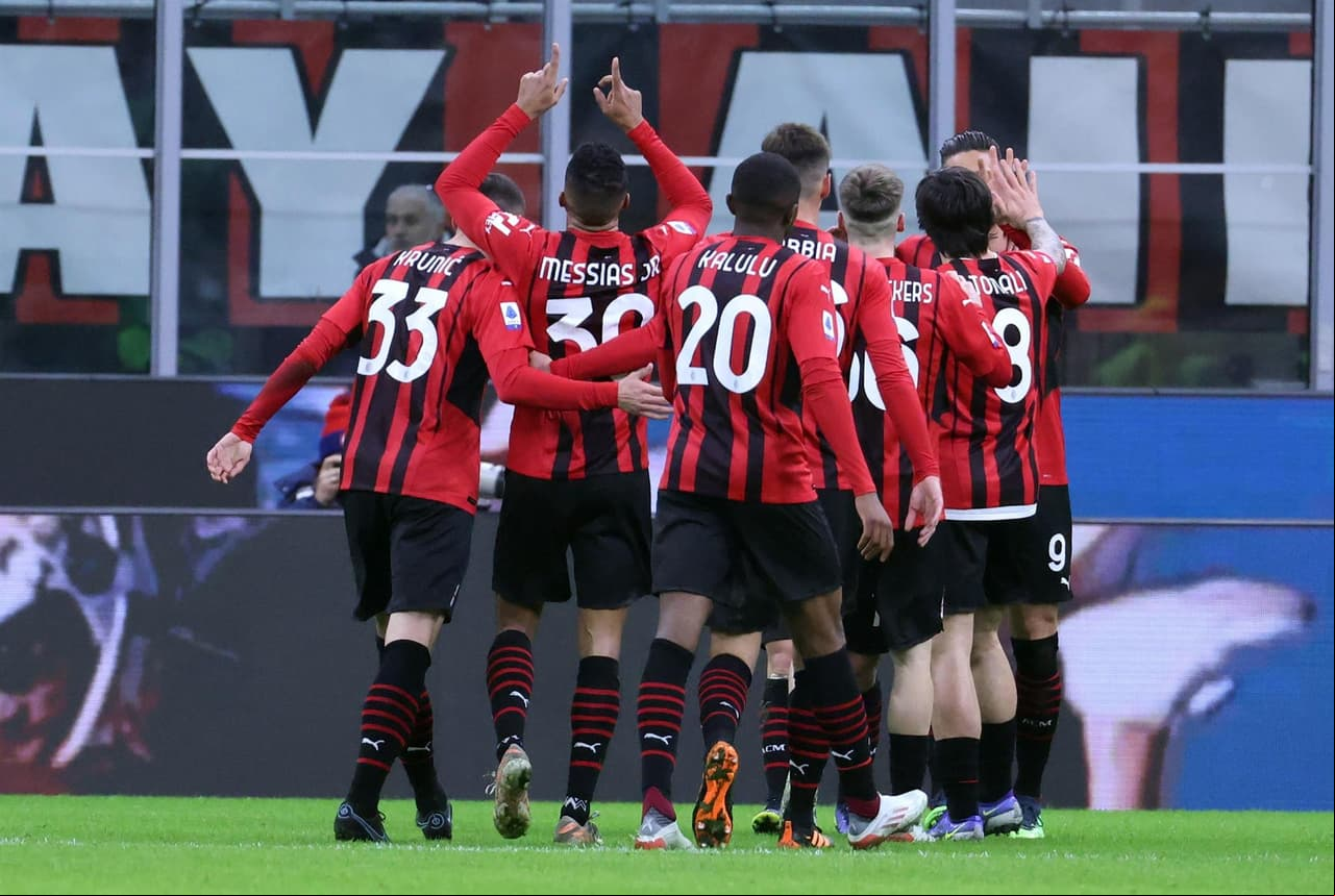 A pesar de las numerosas bajas, el Milan derrota 3-1 a Roma durante la J20 en la Serie A. Giroud, Messias y Leao le dan el triunfo a los 'rossoneros', mientras que Tammy Abraham anotó el único tanto para 'La Loba'.